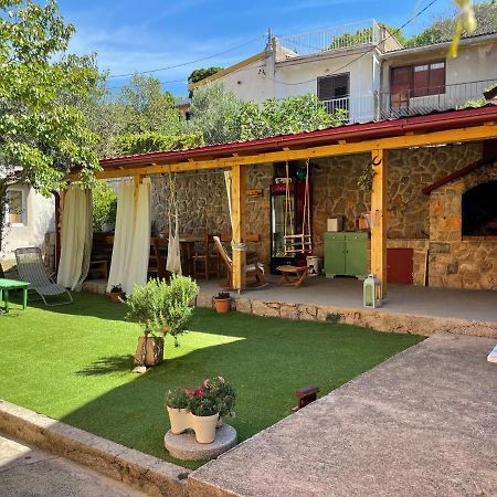 Studio Apartmani Kremic Karlobag Exteriér fotografie